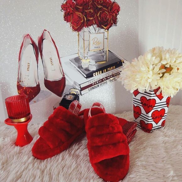 UGG Super Fluff Genuine Shearling Slingback Slipper NEW - Picture 2 of 5